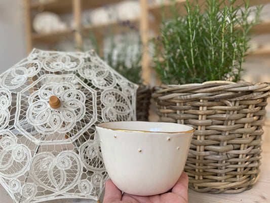 Collection Baronesse Cup with golden dots and edge