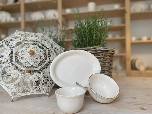 Collection Baronesse Morning Set Cup, Litlle Bowl and Oval Plate with golden dosts